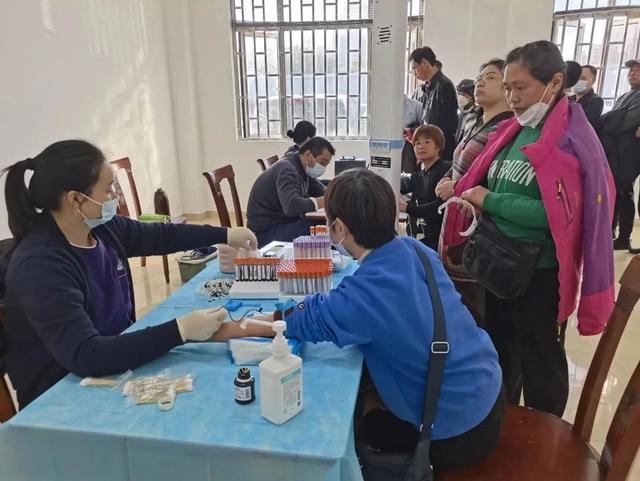 呵护健康 从“心”开始 这有一个心理凯发娱乐体育app健康公益项目值得关注
